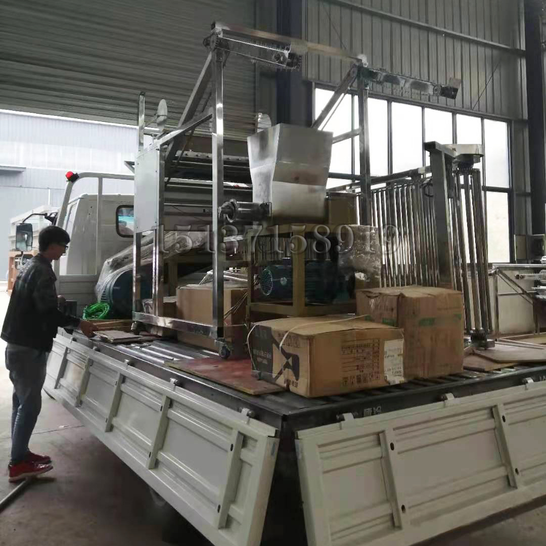 全自動米線機發貨現場